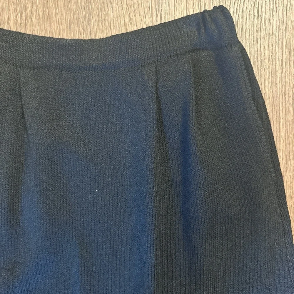 St. John vintage pocket skirt Elegant Black Women's - Picture 2 of 7